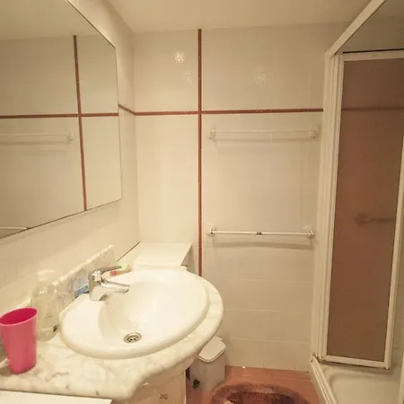 Apartment 1med 12 - Pals